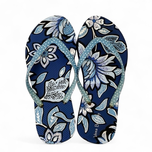 VERA BRADLEY 'Tropics Tapestry' Blue & White Floral Flip Flops Size S (5/6) NWOT - Picture 3 of 10
